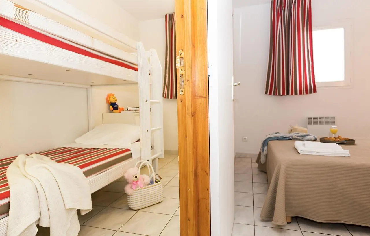 Residence Odalys Les Hauts De Salavas 3*,
